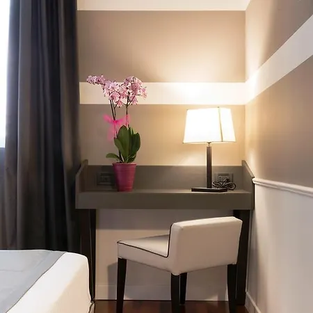 Torresi Hotel
