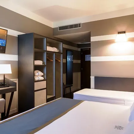 Torresi Hotel
