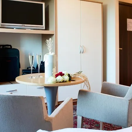 Torresi Hotel