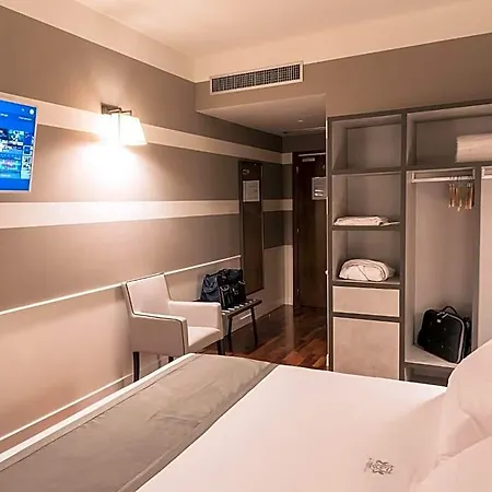 Torresi Hotel 3*