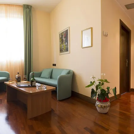 Torresi 3*
