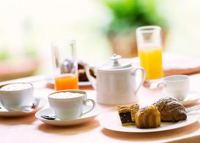 Отель Torresi 3*